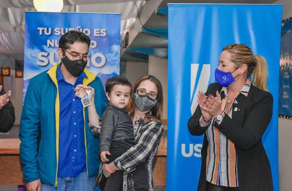 Se realzó una nueva entrega de viviendas PROCREAR