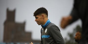 Bruno Zapelli, el pibe que muestra sus destellos en el Pirata. (Prensa Belgrano)