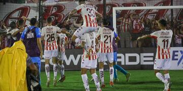 Unión tendrá duros rivales en la Sudamericana