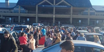El aeropuerto de Bariloche, evacuado