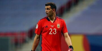 El arquero de la Selección Argentina, Dibu Martínez, se mostró muy ilusionado con el rendimiento de la Selección.