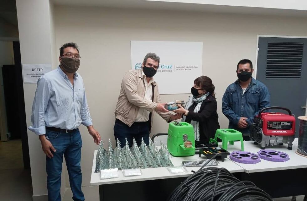 Avanza la instalación de fibra óptica