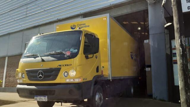 Llegaron esta tarde al Centro de Logística de Distribución de Medicamentos de Central Argentino
