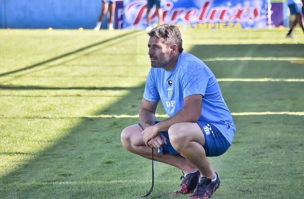 Racing de Nueva Italia busca entrenador: fin de ciclo para Diego Pozo