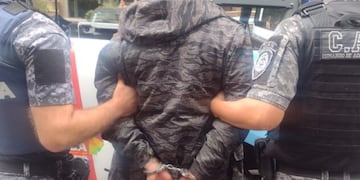 El delincuente fue interceptado por un grupo de vecinos en Córdoba. (Foto: El Doce)