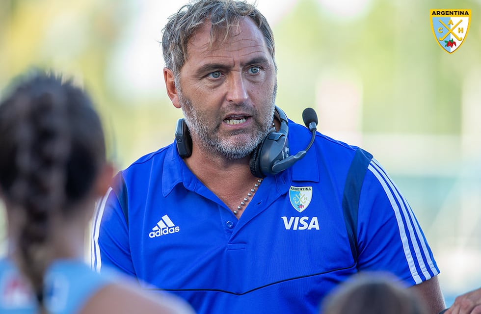 Carlos “Chapa” Retegui y su paso del hockey al fútbol como entrenador de Rosario Central