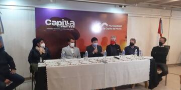 Firma de convenio en Capilla del Monte