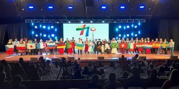 Casi 30.000 personas disfrutaron de la Fiesta Nacional del Inmigrante en Oberá.