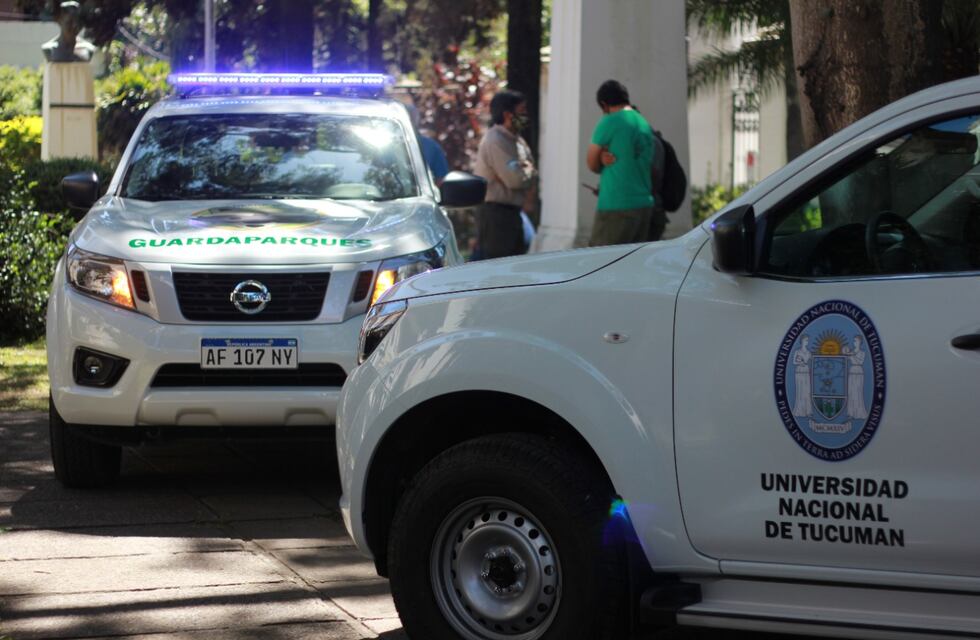 Entregaron de dos camionetas 4x4 a los Guardaparques del Parque Sierra de San Javier