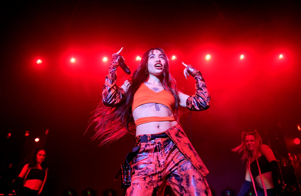 María Becerra festejó el último de sus 22 shows en el Gran Rivadavia