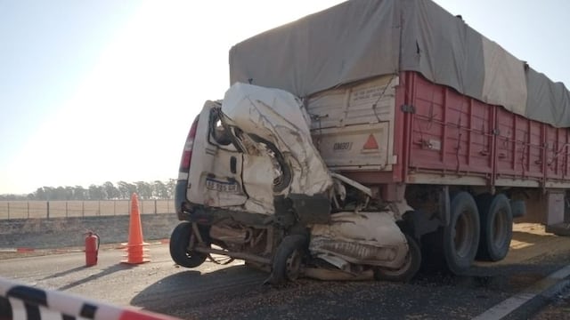 La víctima fatal iba en el utilitario Fiorino.