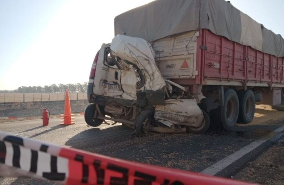 Impresionante accidente en ruta 35 de Córdoba: un muerto y 10 heridos