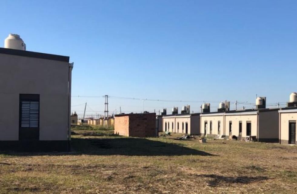Las Talitas: entregarán 217 viviendas