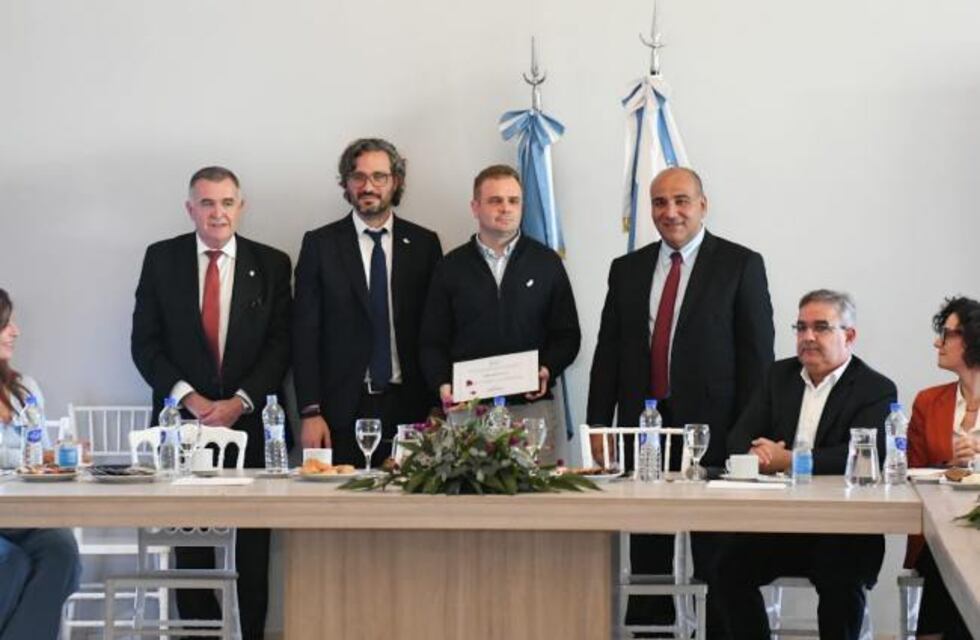 En Tafí Viejo, Jaldo, Manzur y Cafiero debatieron sobre comercio exterior con empresas tucumanas