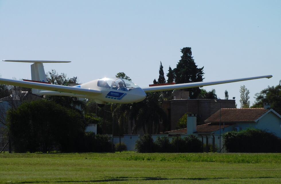 Finalizó el campeonato de aterrizajes de precisión en planeador 2023