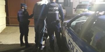 El hombre, de 45 años, iba con una menor de 15 años que era buscada por su familia desde el pasado lunes (archivo).