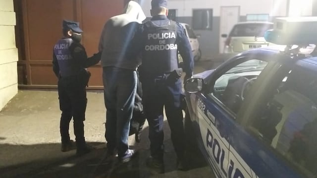 El hombre, de 45 años, iba con una menor de 15 años que era buscada por su familia desde el pasado lunes (archivo).