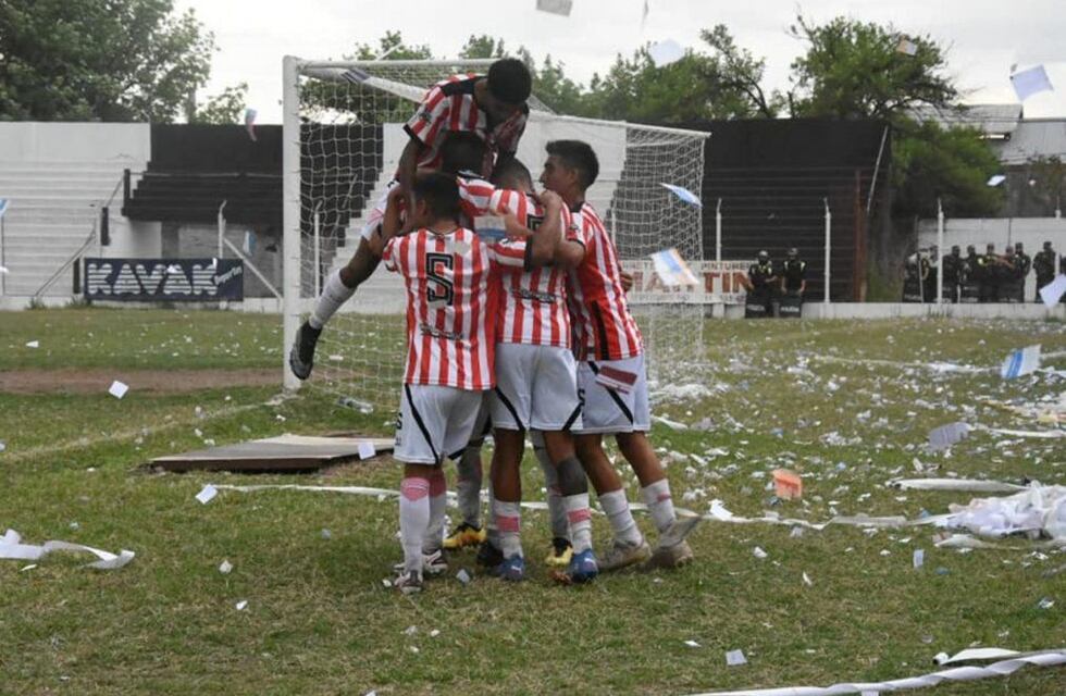 Bella Vista es el último semifinalista de la Liga Tucumana