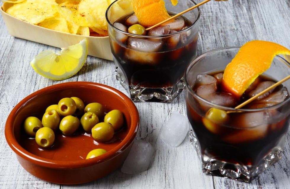 Cómo hacer un buen vermut: la receta definitiva para prepararlo en casa