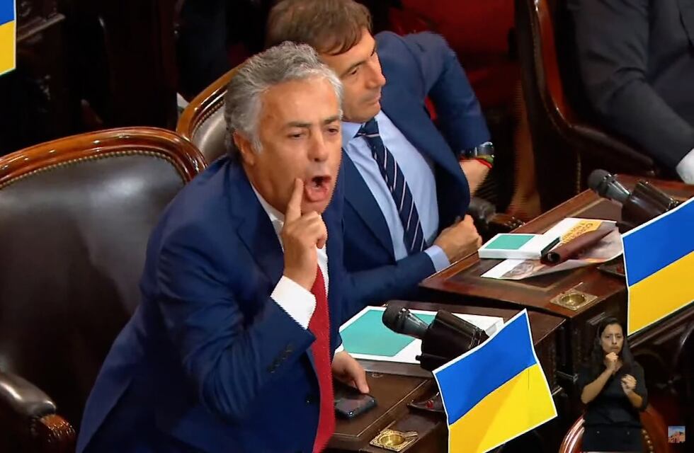 A los gritos en el Congreso: Alfredo Cornejo y Alberto Fernández tuvieron un fuerte intercambio de palabras