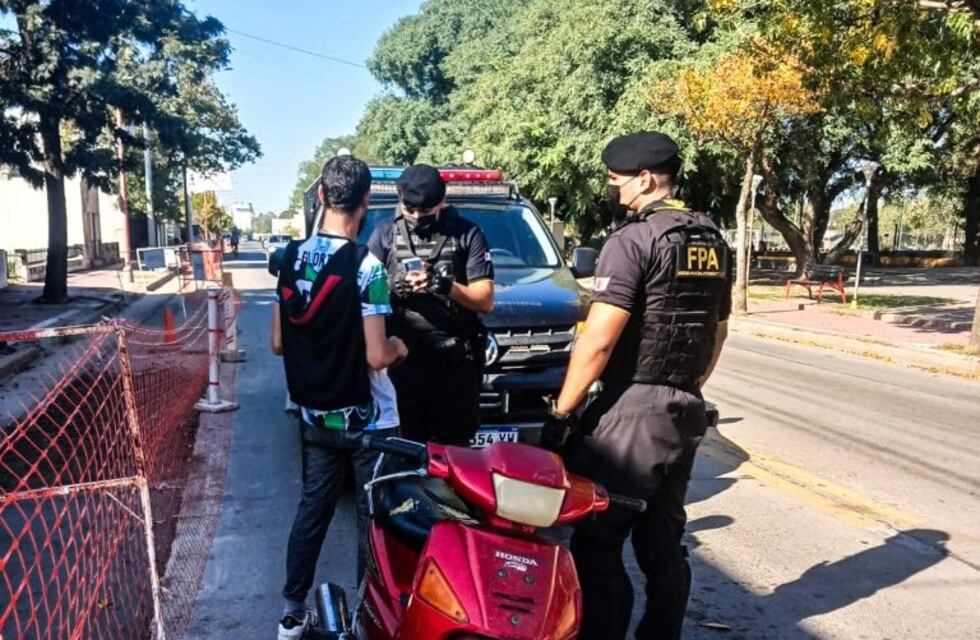 Arroyito: la FPA le secuestró cocaína a dos sujetos y la Fiscalía determinó que continúen en libertad