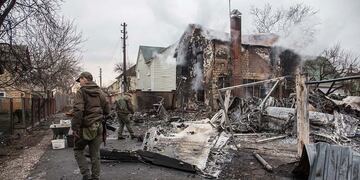 Ucrania: al tercer día de la invasión rusa, hay 198 civiles muertos entre los que se encuentran tres niños.