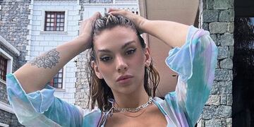 Quién es Sasha Ferro, la novia de Oky, que conquista en Instagram con sus fotos en microbikini y tiene 2 millones de seguidores.