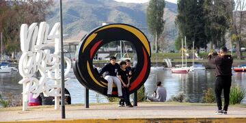 Villa Carlos Paz vivió una notable afluencia de turistas, según datos proporcionados por la Secretaría de Turismo e Innovación, Cultura y Deportes.
