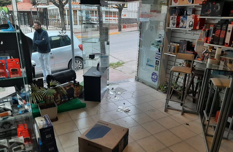 La Falda: robaron cerca de 1 millón en equipos de computación