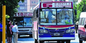 El paro se concretaría jueves y viernes, de no llegar a un acuerdo entre UTA y empresarios.
