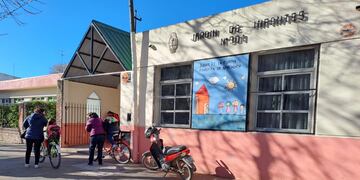 Programan arreglos en el Jardín de Infantes Nº 901 durante el receso escolar