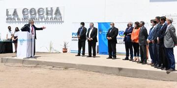 El presidente inauguró la planta de Chacinados La Cocha.