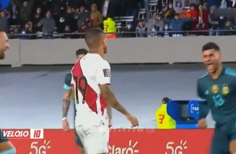 Eliminatorias 2022: El desaforado festejo del Cuti Romero en el penal malogrado por Perú