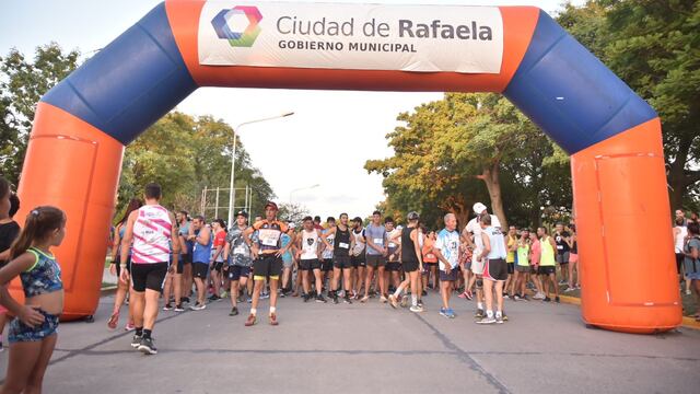 Se realizó una maratón recreativa nocturna en Rafaela