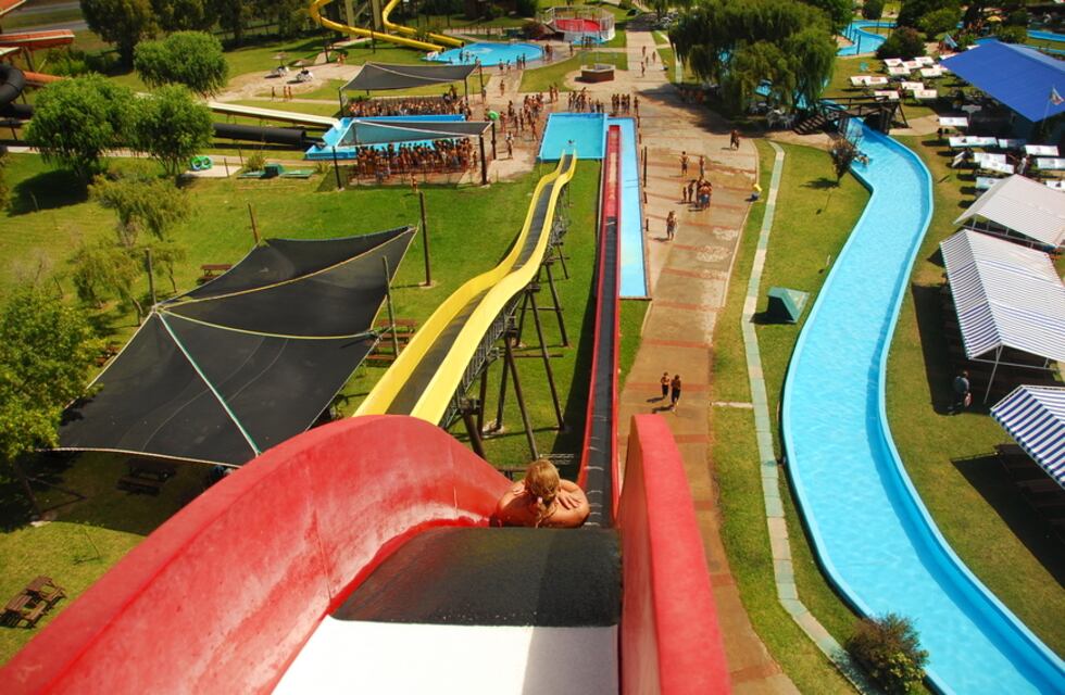 Aquasol adeuda 3 meses de sueldo a sus trabajadores