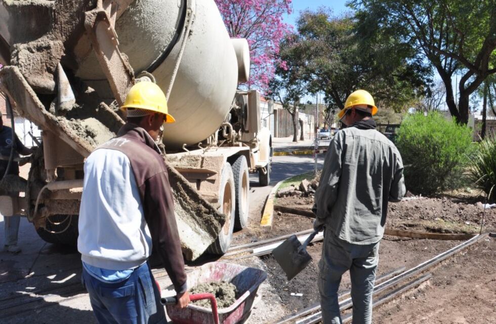 Transforman el ferrocarril Mitre en un paseo