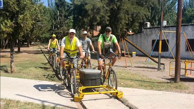 El Bicitren una actividad que con marcado éxito se realiza todos los jueves, viernes y sábado de la temporada. Para participar hay que sacar turno por la web. Gentileza Municipalidad de Luján de Cuyo