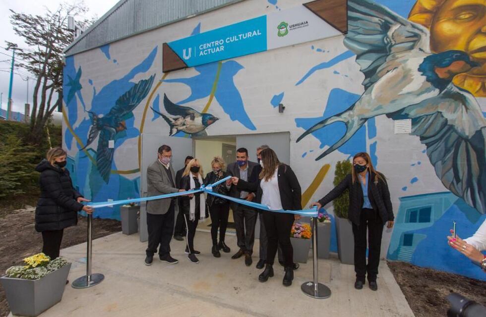 Tristán Bauer y Vuoto inauguraron el Centro Cultural Actuar