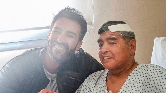 Diego Maradona y el médico Leopoldo Luque.