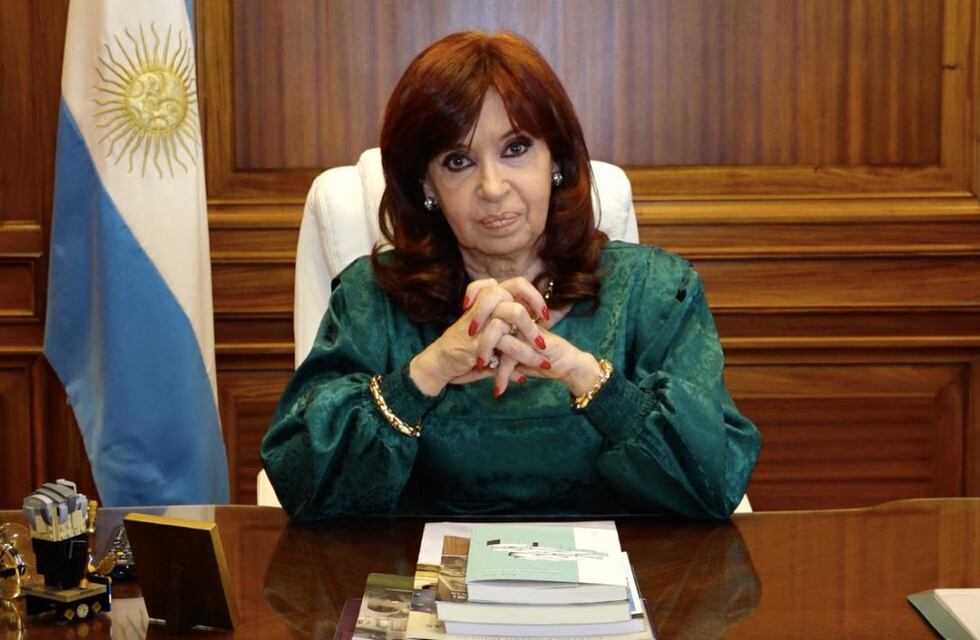 Cristina Kirchner: “Antes se utilizaban las Fuerzas Armadas, ahora a sectores del Poder Judicial para desalojar gobiernos”