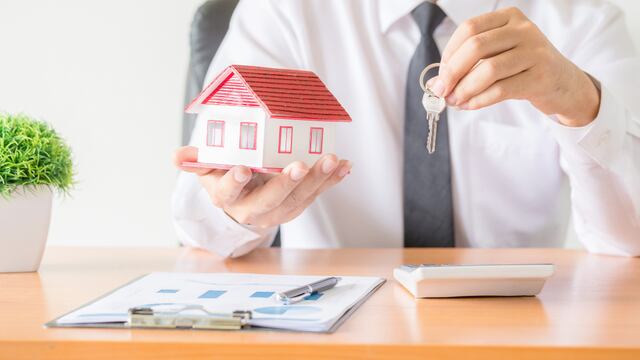 Las posibilidades para lograr el acceso a un nuevo espacio son la construcción, la compra de un inmueble o el alquiler del mismo. (Foto: Freepik)