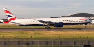 El último vuelo arribado a Ezeiza procedente de Reino Unido es de la empresa British Airways