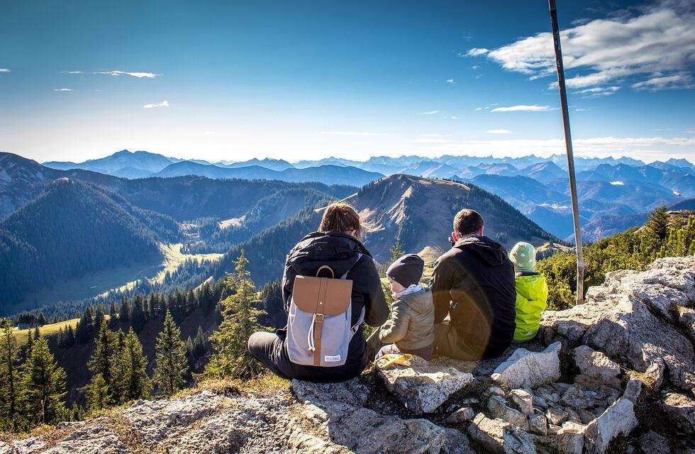 Semana Santa 2025: cuáles son los destinos más elegidos para viajar en familia