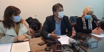 El diputado Belizán, al momento de presentar en sociedad el proyecto del ley sobre oncología infantil.