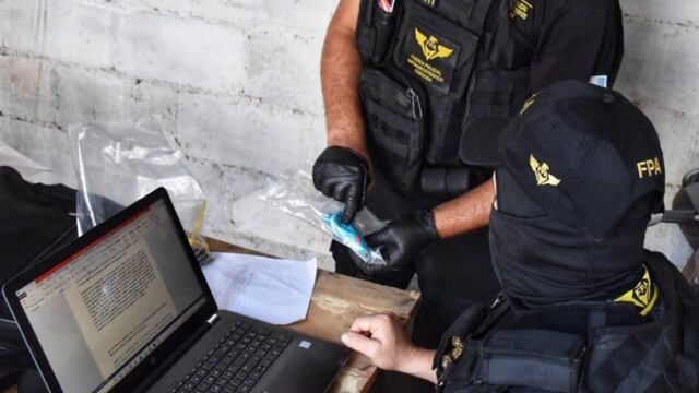 Seis allanamientos y cinco detenidos en Córdoba.