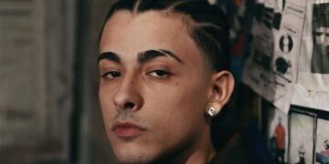 ¿Homenaje o plagio? Trueno presentó la portada de su próximo álbum y lo compararon con dos artistas