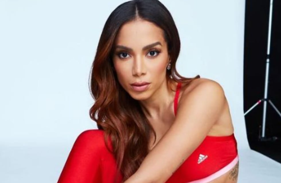 Anitta se llevó más de un millón de likes con una bikini en la que le hizo honor a su país