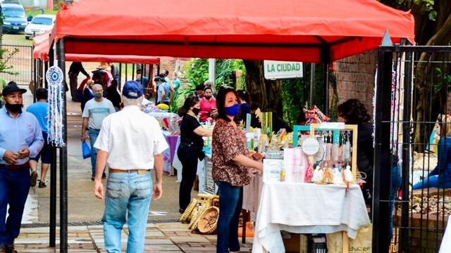 El viernes  será el turno de los productos de la chacra  y el sábado de artesanías y manualidades.
