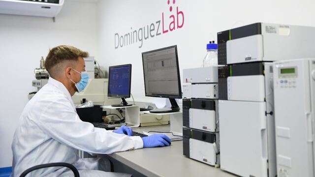 DominguezLab.