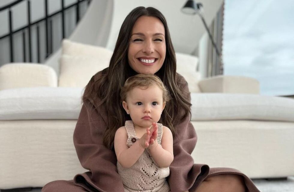 Fan de la playa: las fotos más tiernas de Ana García Moritán, la hija de Pampita, en Punta Cana